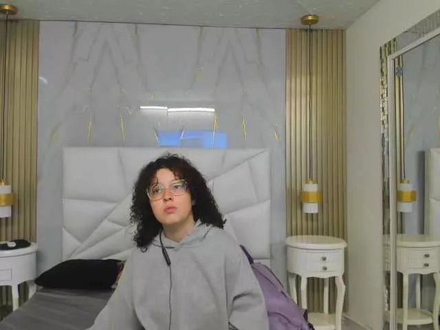 Katemoss70 on BongaCams