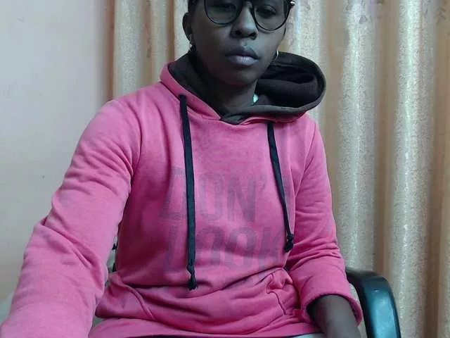 Offline Katty-12 on BongaCams