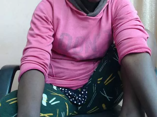 Offline Katty-12 on BongaCams