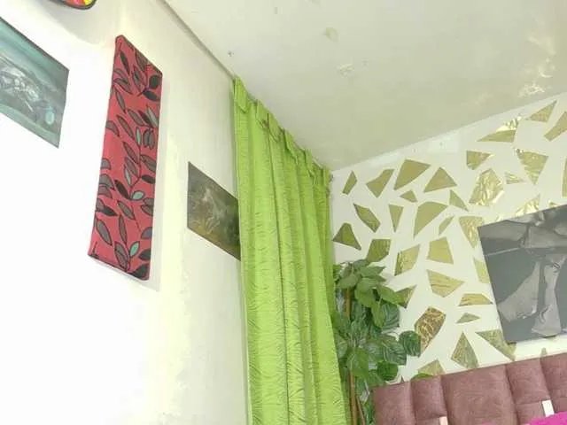 Kazsandra — Freechat on BongaCams