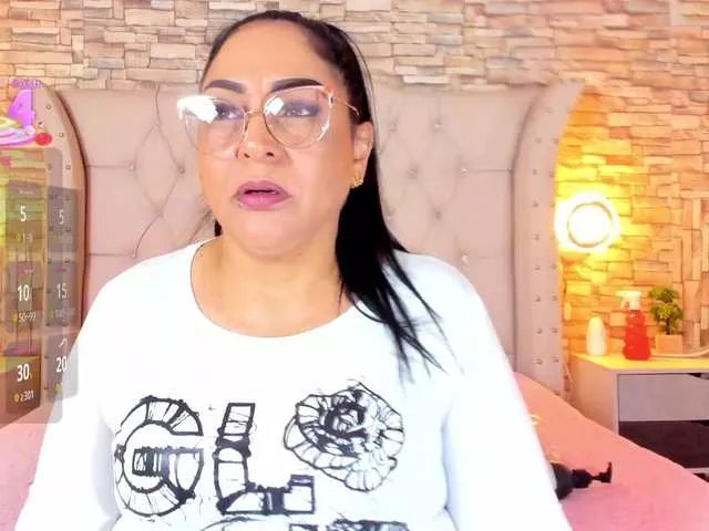 Keyla-Ruiz on BongaCams