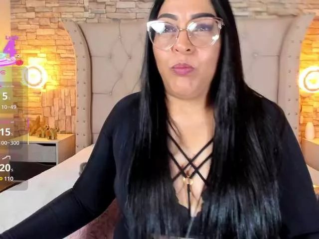 Keyla-Ruiz on BongaCams