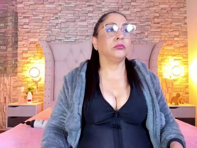 Keyla-Ruiz on BongaCams