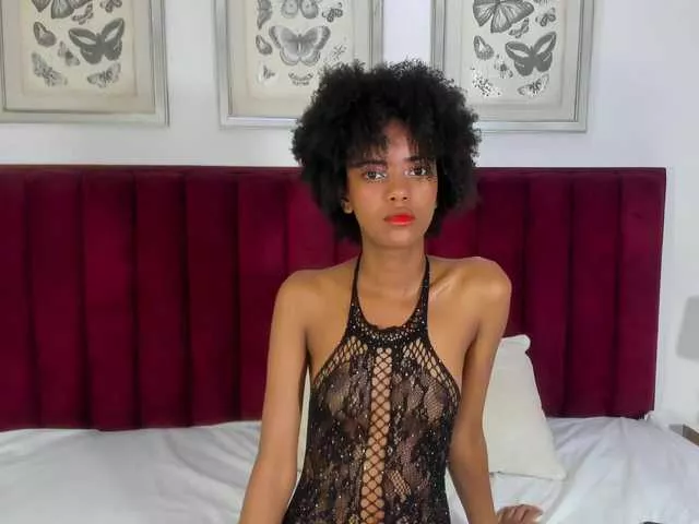 Freechat KinkyCutie on BongaCams