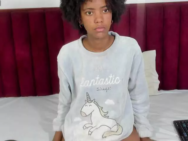 Freechat KinkyCutie on BongaCams