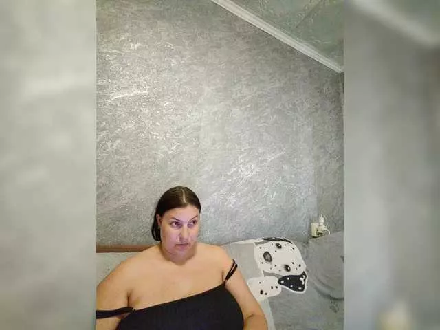 Freechat kissmabont on BongaCams