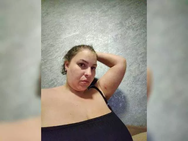 Freechat kissmabont on BongaCams