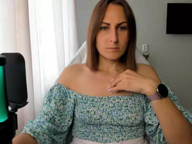 Offline Kiza9 on BongaCams