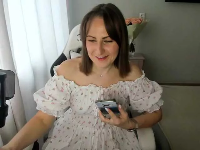 Offline Kiza9 on BongaCams