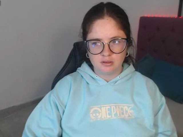 Offline KrystalAdams on BongaCams