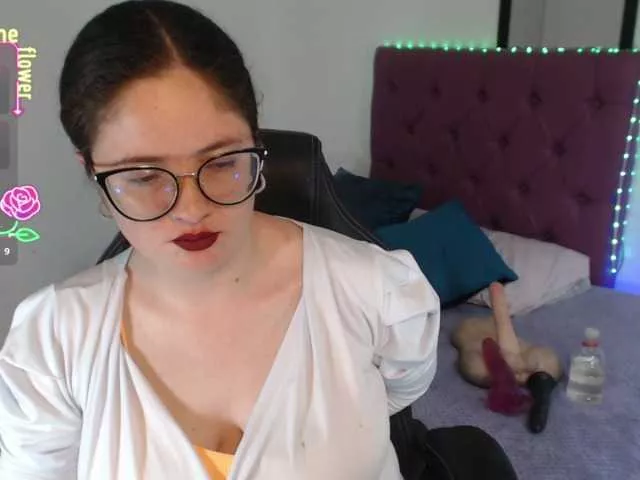 Offline KrystalAdams on BongaCams