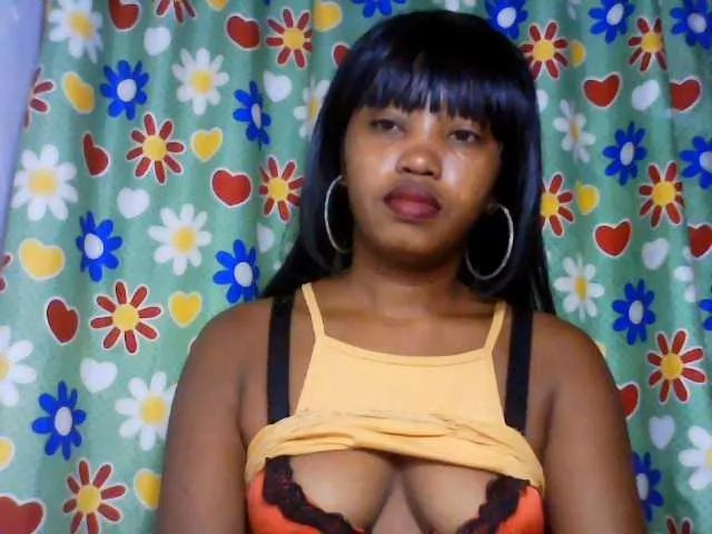 kylie11 on BongaCams