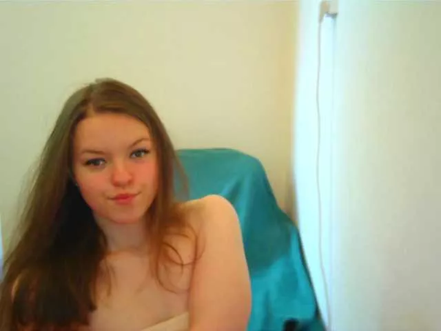 Offline Lady-Caroline on BongaCams
