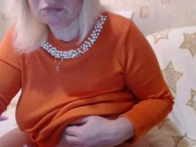 Offline lanastar1 on BongaCams