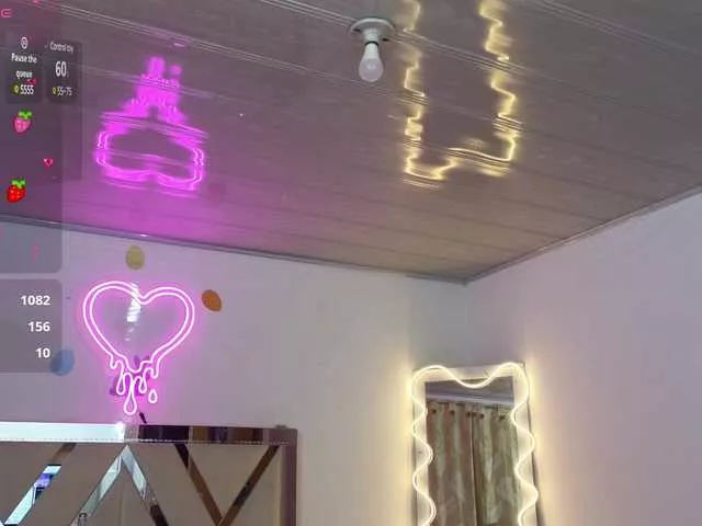 Offline Laylafoxy-tay on BongaCams