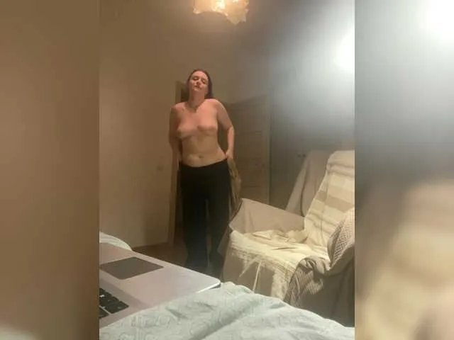 LelaRyann on BongaCams