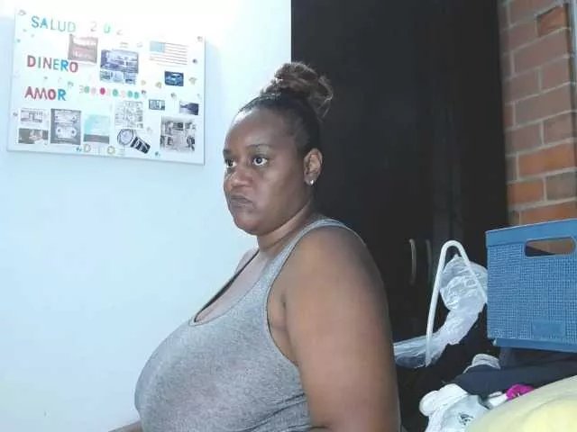 LiraRusso1 on BongaCams