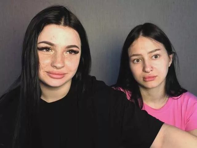 LisaAndDenis on BongaCams