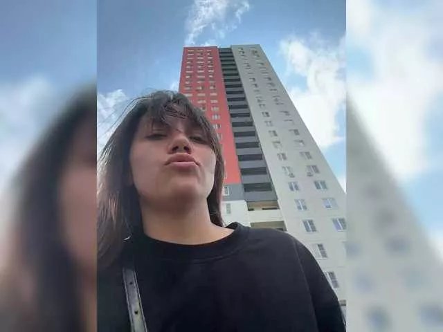 lissazmark2 on BongaCams