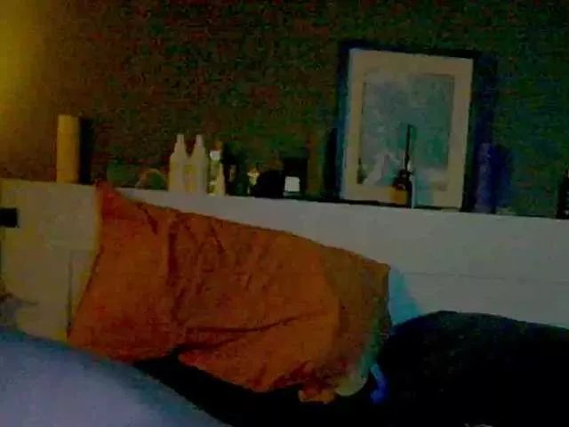 LolaLee on BongaCams