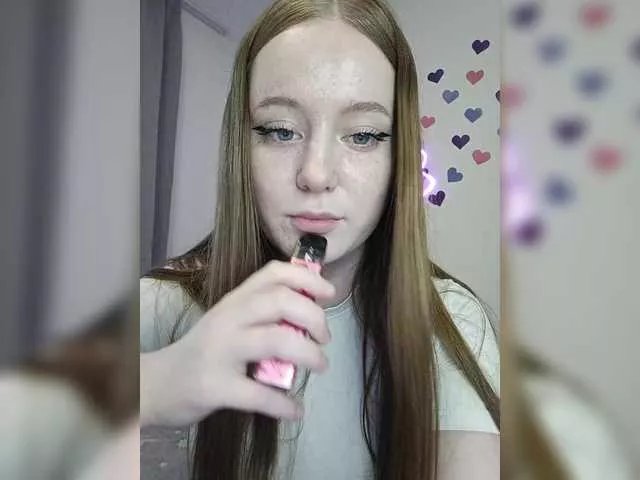 LolaMin on BongaCams