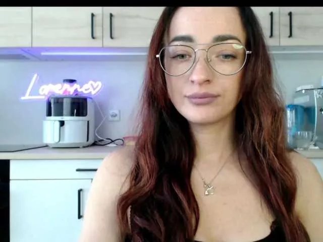 LorennePlay on BongaCams
