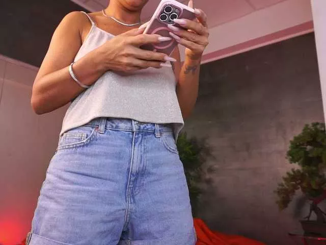 Freechat LovingBlondie on BongaCams