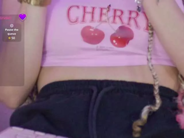 Freechat lucygirl- on BongaCams