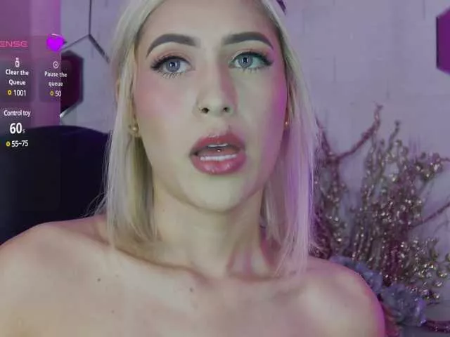 Freechat lucygirl- on BongaCams