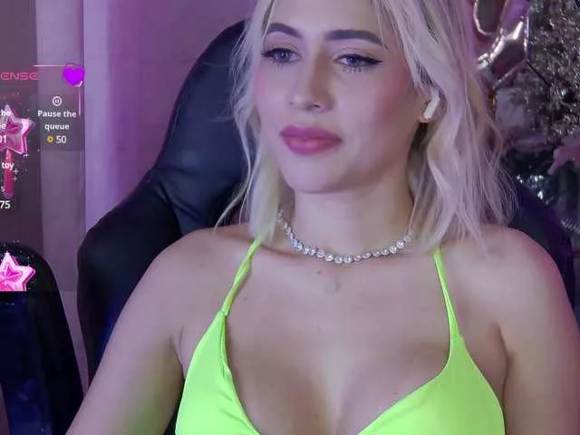 Freechat lucygirl- on BongaCams