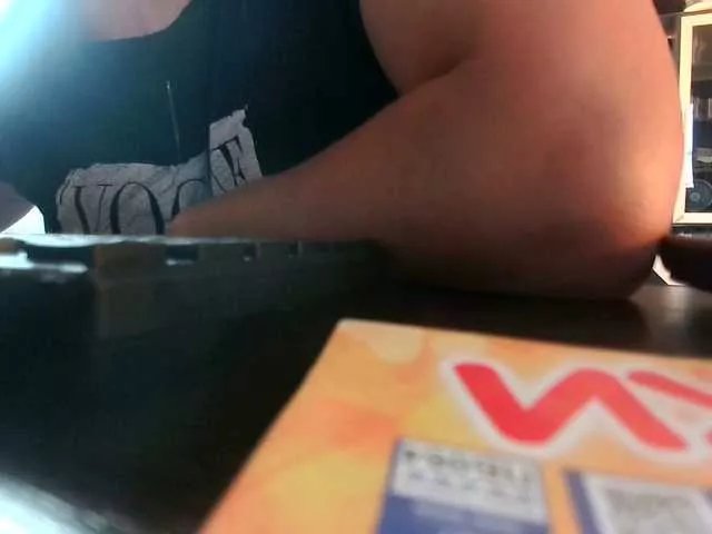 luhia555 on BongaCams