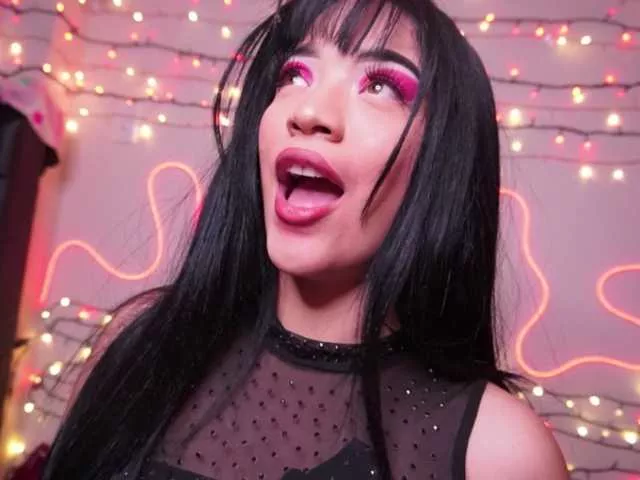 Offline MaddisRock on BongaCams