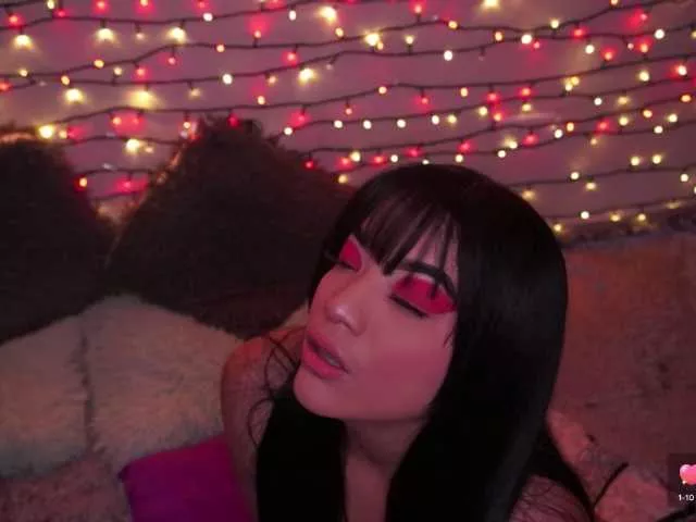 Offline MaddisRock on BongaCams