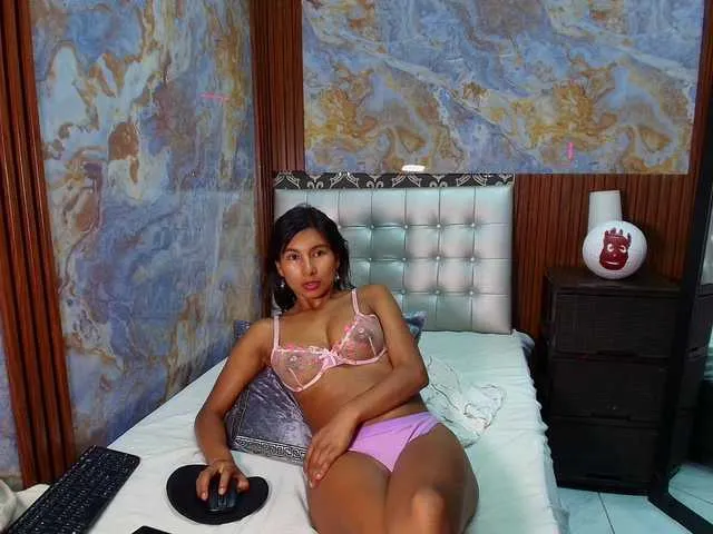 Offline Mady29 on BongaCams