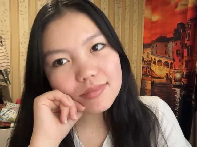 MagdalenaAlouf on BongaCams