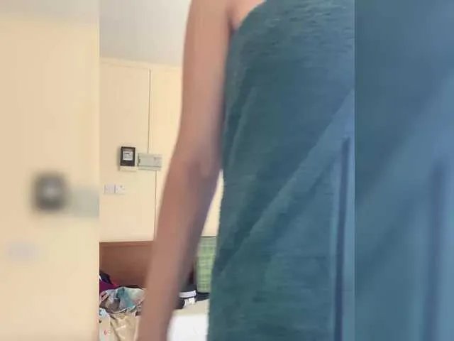 Marakuya16 on BongaCams