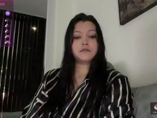 Offline MarcellaGriffin on BongaCams