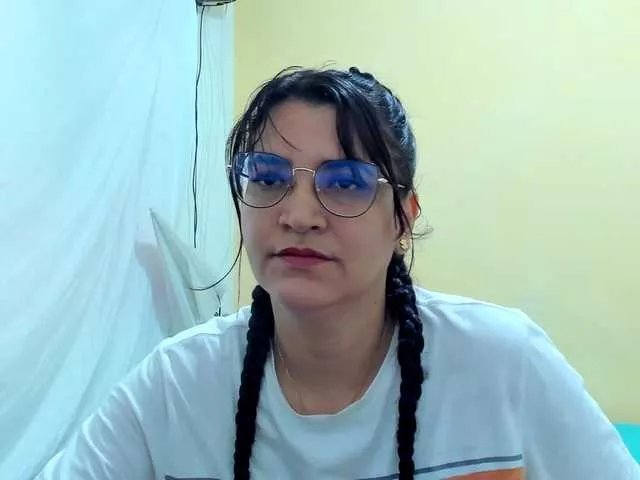 MARILYNG on BongaCams