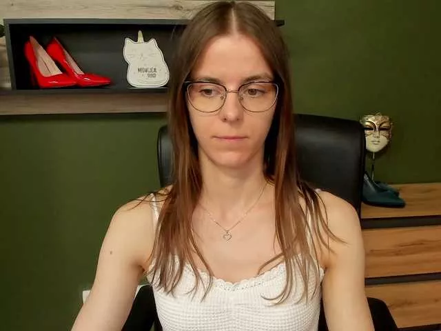 Freechat MegiKiss on BongaCams