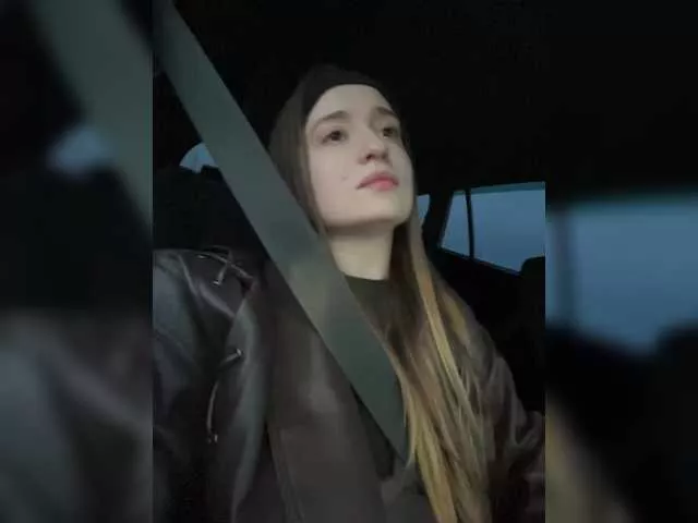 Offline mel1ssamur on BongaCams