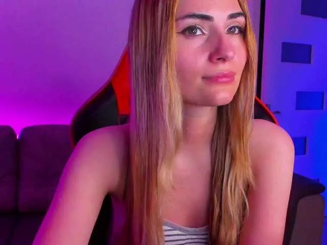 Offline meow on BongaCams