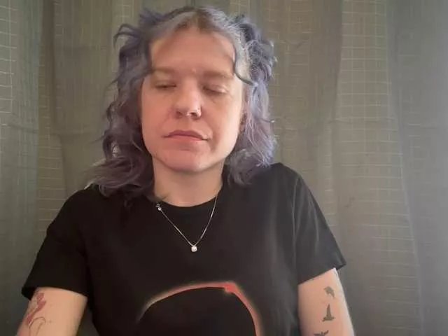 mermaidlexi on BongaCams