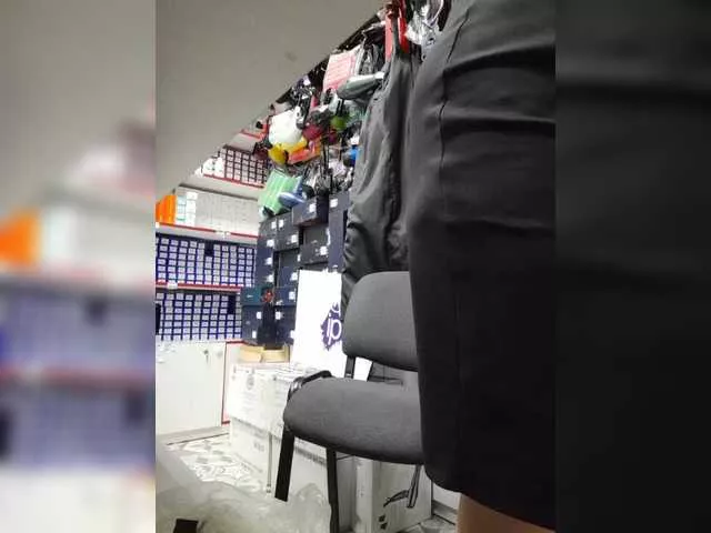 Offline mery8poppins on BongaCams