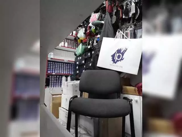 Offline mery8poppins on BongaCams