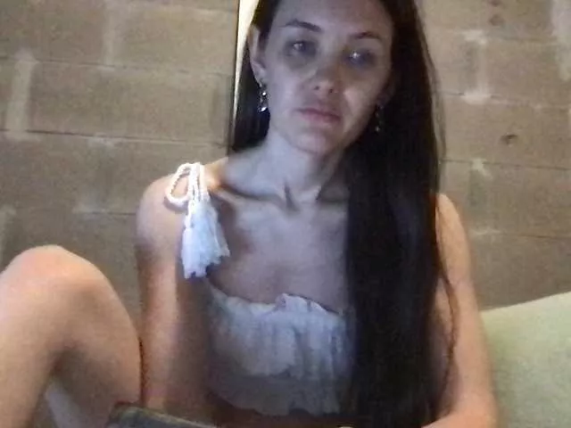 Offline MilaBi-192569 on BongaCams