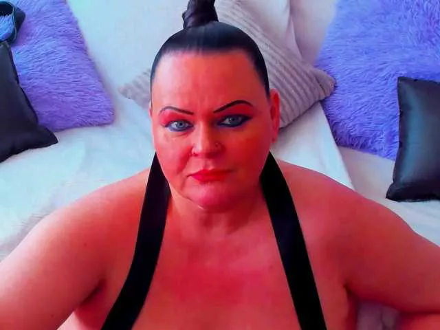 Offline MilanaBiegert on BongaCams