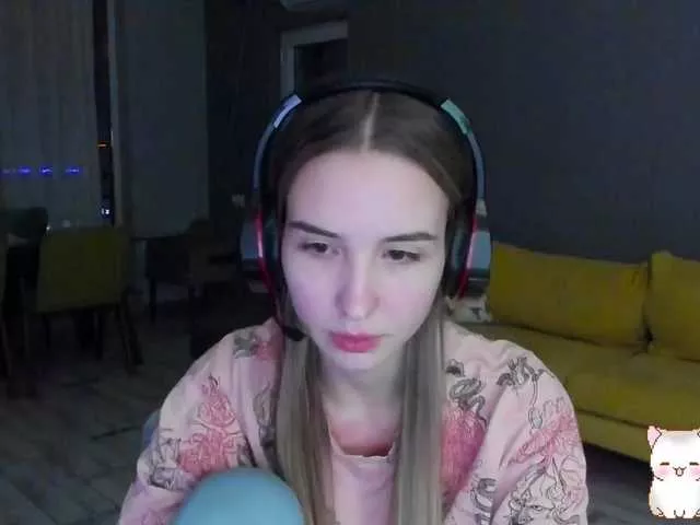 Offline Milkaff- on BongaCams