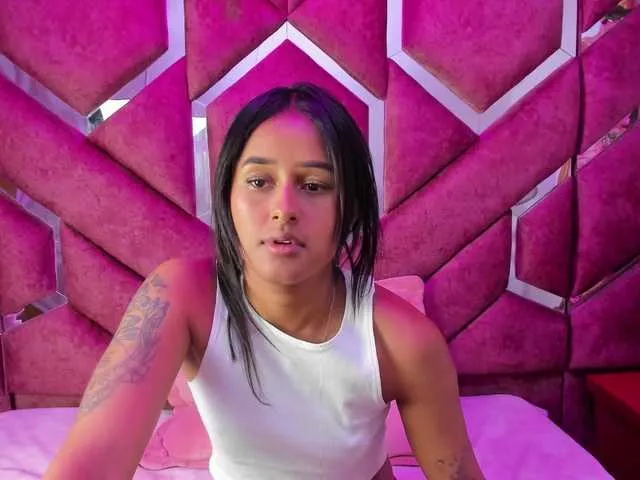 Offline millyprint on BongaCams