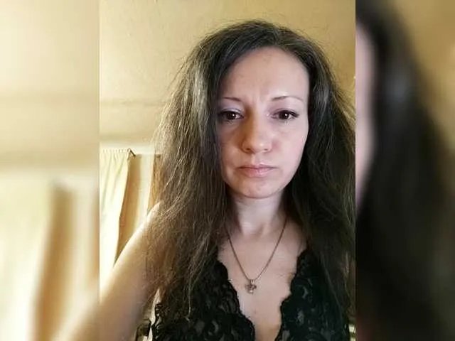 Mint-Lime on BongaCams