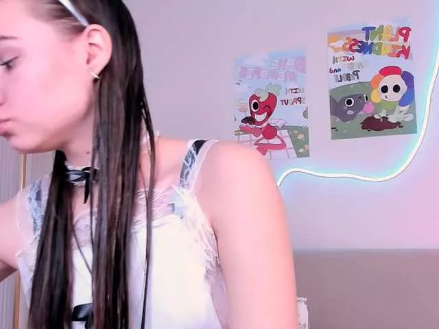 Offline Misaqueen on BongaCams